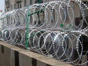 شبوك اسوار امنية 11