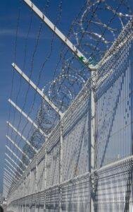 شبوك اسوار امنية 7